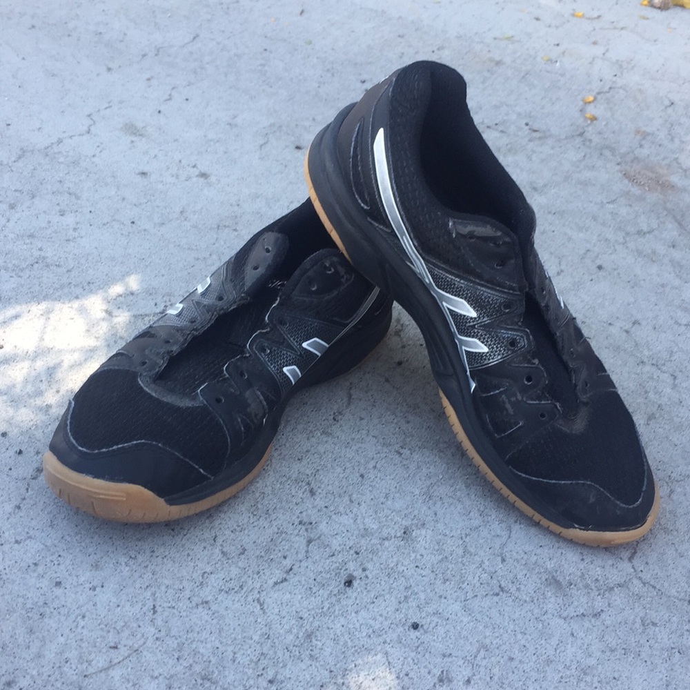 Asics Gel Upcourt 1 Volleyball Shoes